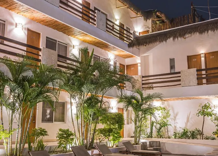 Collection O Kaab Downtown Hotel 4*