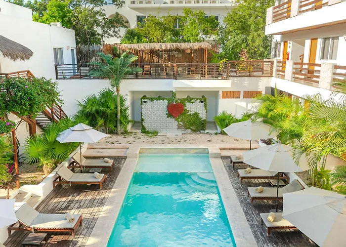 Collection O Kaab Downtown Hotel 4*