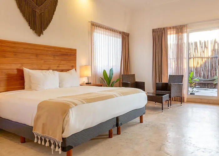 Hotel Collection O Kaab Downtown